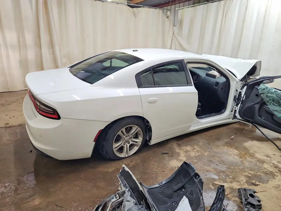 2022 DODGE CHARGER SXT  