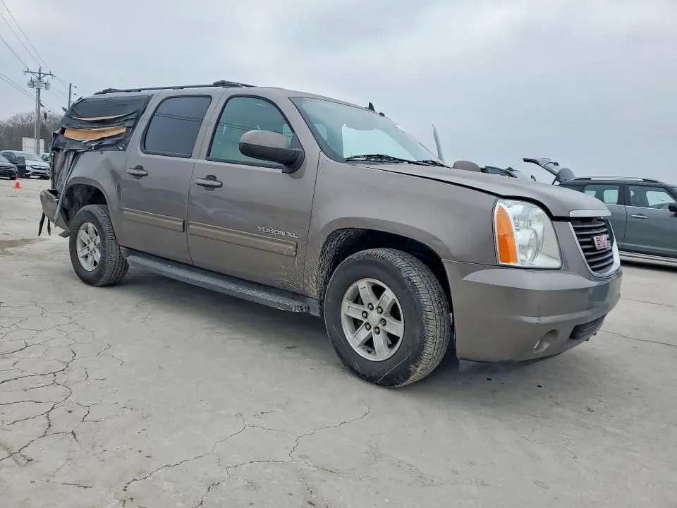 2014 GMC YUKON XL C1500 SLT  