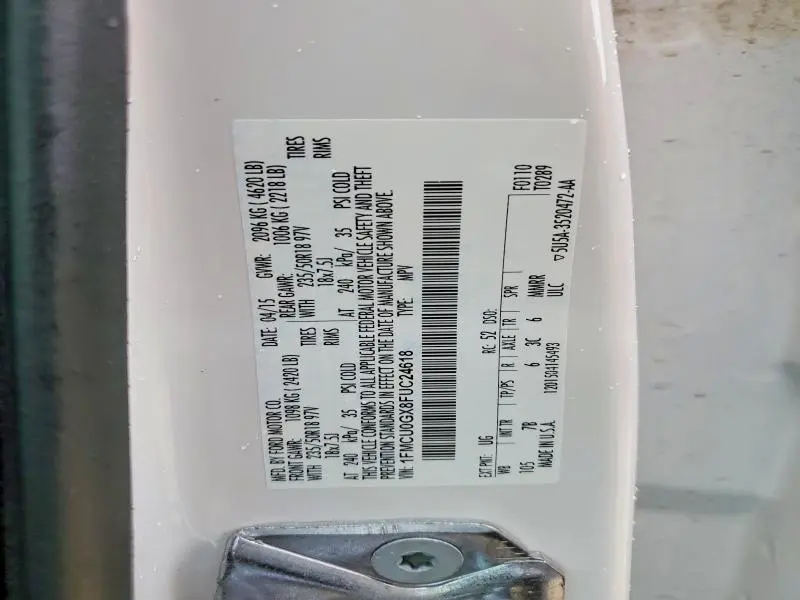 2015 FORD ESCAPE SE  