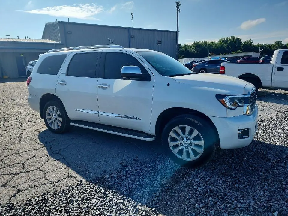 2020 TOYOTA SEQUOIA PLATINUM  