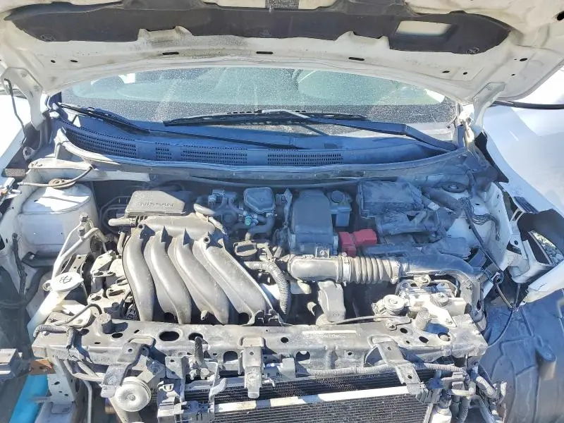 2018 NISSAN VERSA SV  