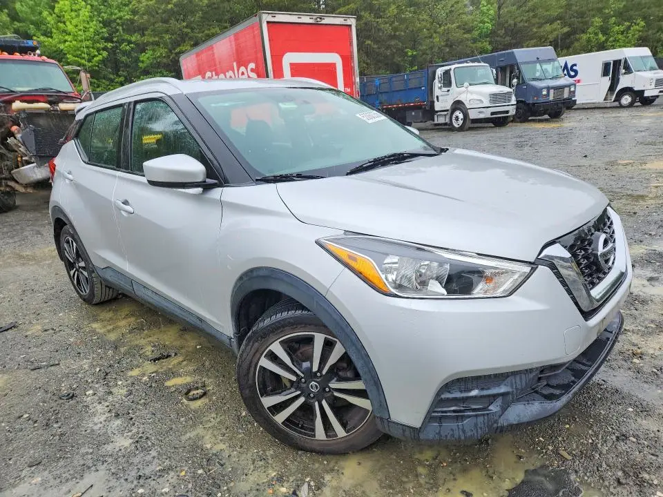 2018 NISSAN KICKS SV  