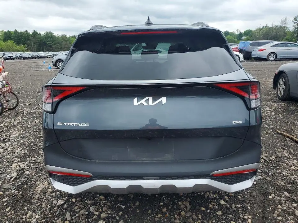 2025 KIA SPORTAGE EX  
