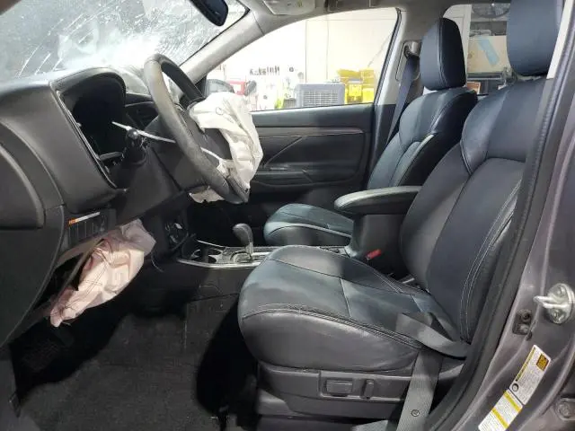 2019 MITSUBISHI OUTLANDER SE  
