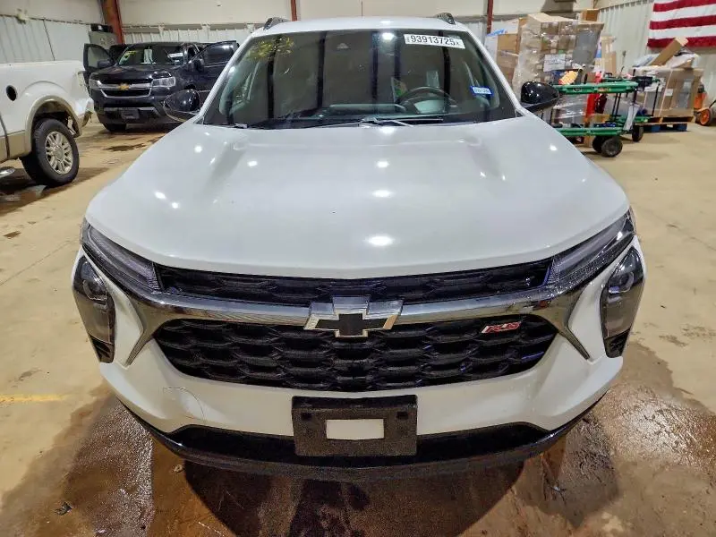 2025 CHEVROLET TRAX 2RS  