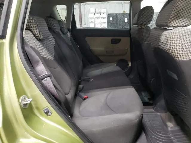 2010 KIA SOUL +  