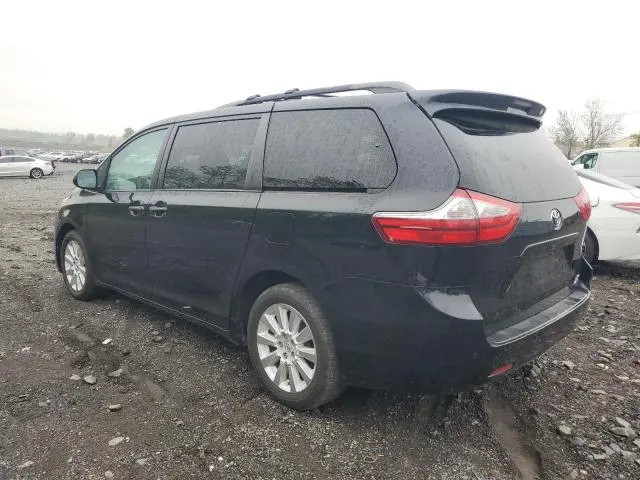 2015 TOYOTA SIENNA XLE  
