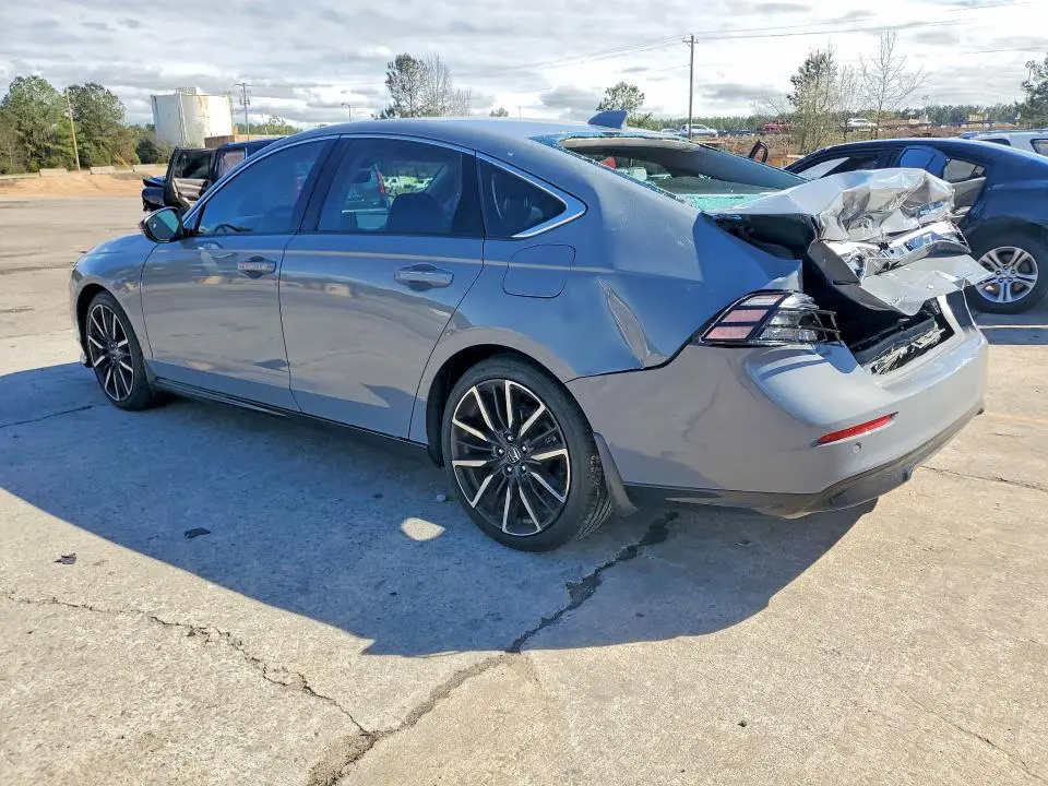 2023 HONDA ACCORD TOURING HYBRID  