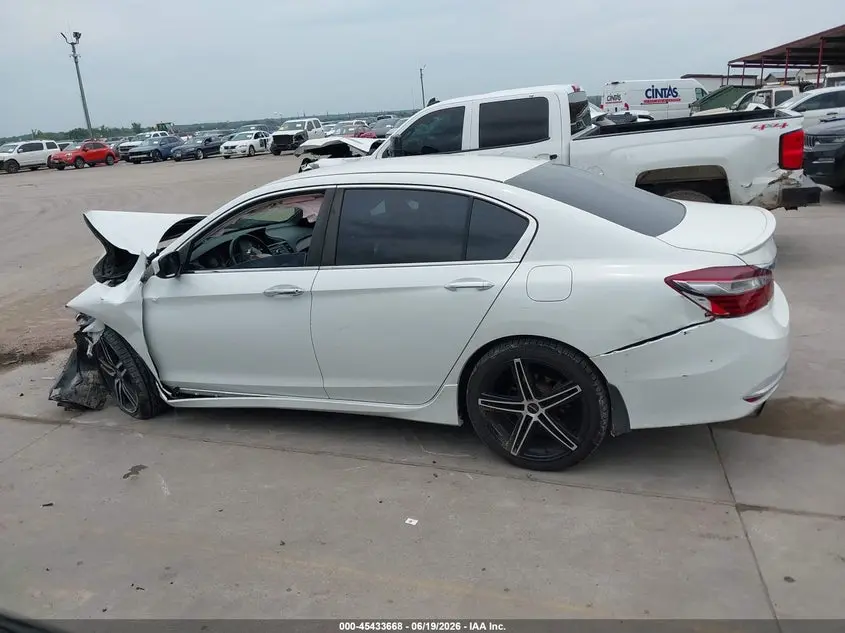 2017 HONDA ACCORD SPORT SE