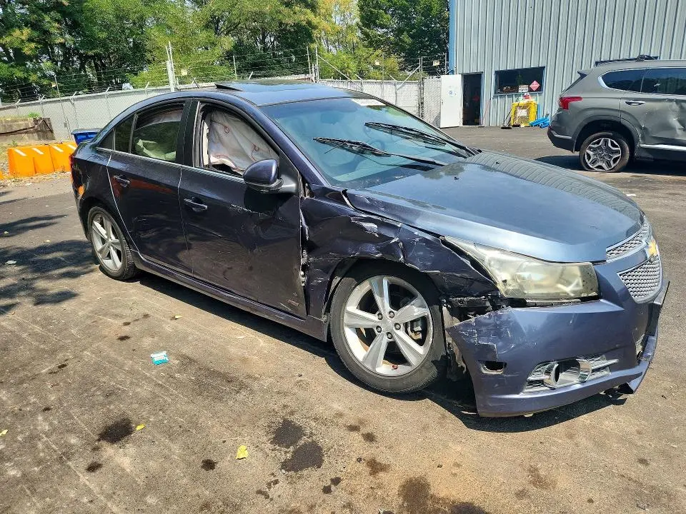 2013 CHEVROLET CRUZE LT  