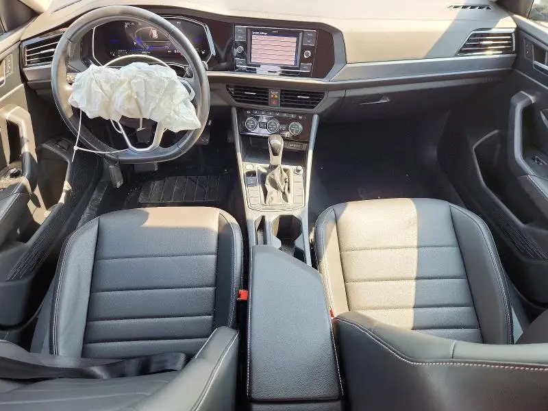 2024 VOLKSWAGEN JETTA SE  
