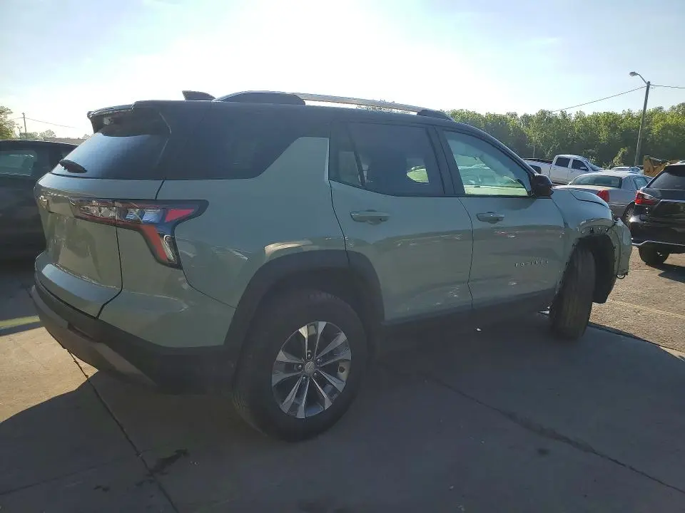 2025 CHEVROLET EQUINOX LT  