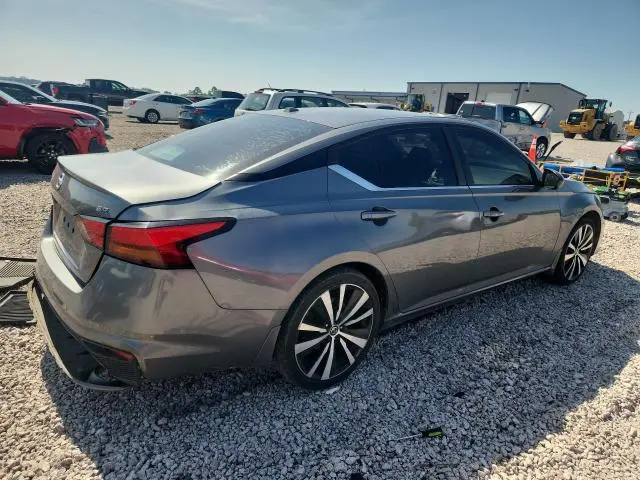 2019 NISSAN ALTIMA SR  