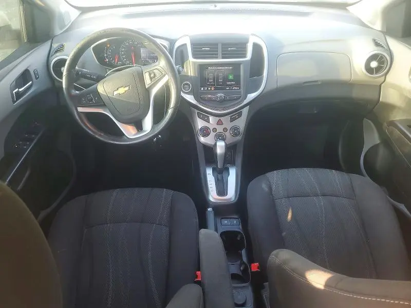 2020 CHEVROLET SONIC LT  