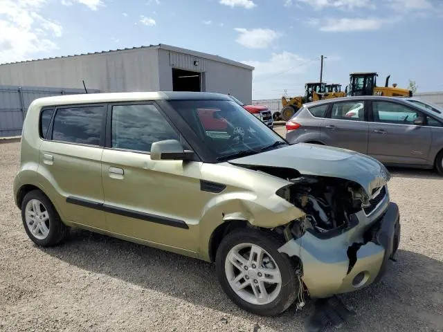 2010 KIA SOUL +  