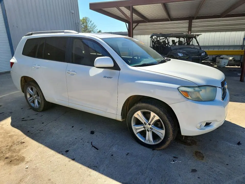 2010 TOYOTA HIGHLANDER SPORT  