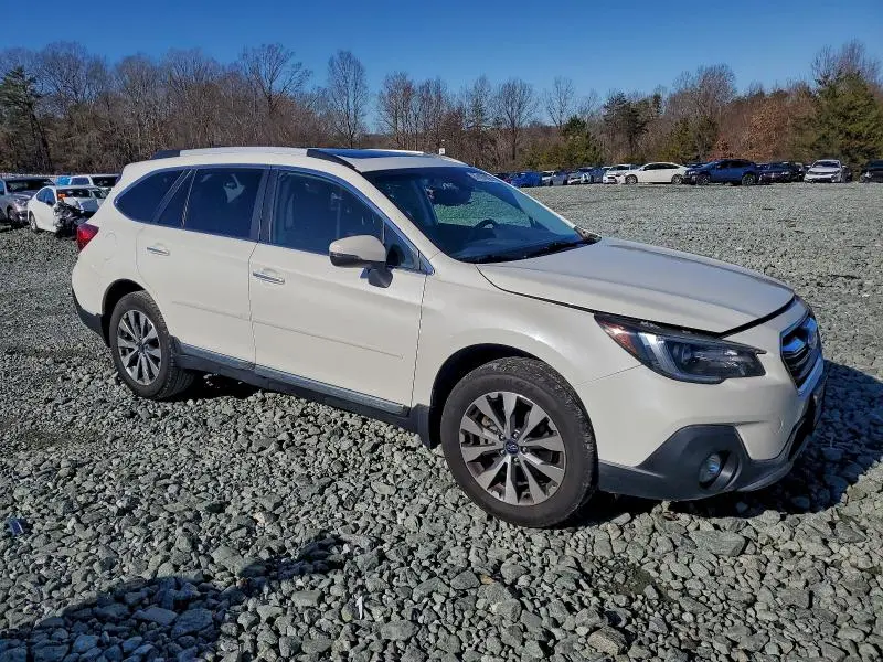 2018 SUBARU OUTBACK TOURING  