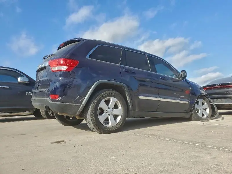 2013 JEEP GRAND CHEROKEE LAREDO  