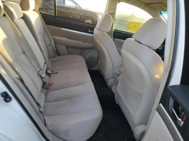 2013 SUBARU OUTBACK 2.5I PREMIUM  