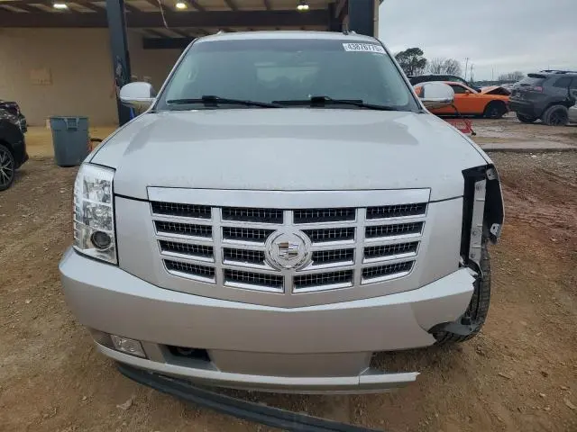 2011 CADILLAC ESCALADE PREMIUM  