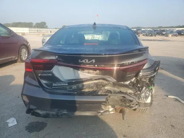 2024 KIA FORTE GT LINE  