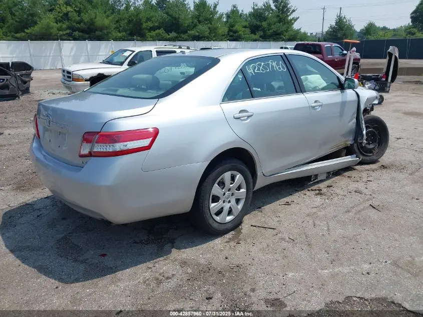 2011 TOYOTA CAMRY LE