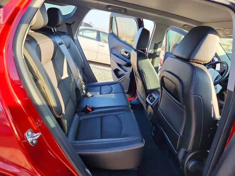 2024 GMC TERRAIN AT4  