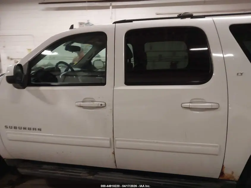 2013 CHEVROLET SUBURBAN 1500 LT