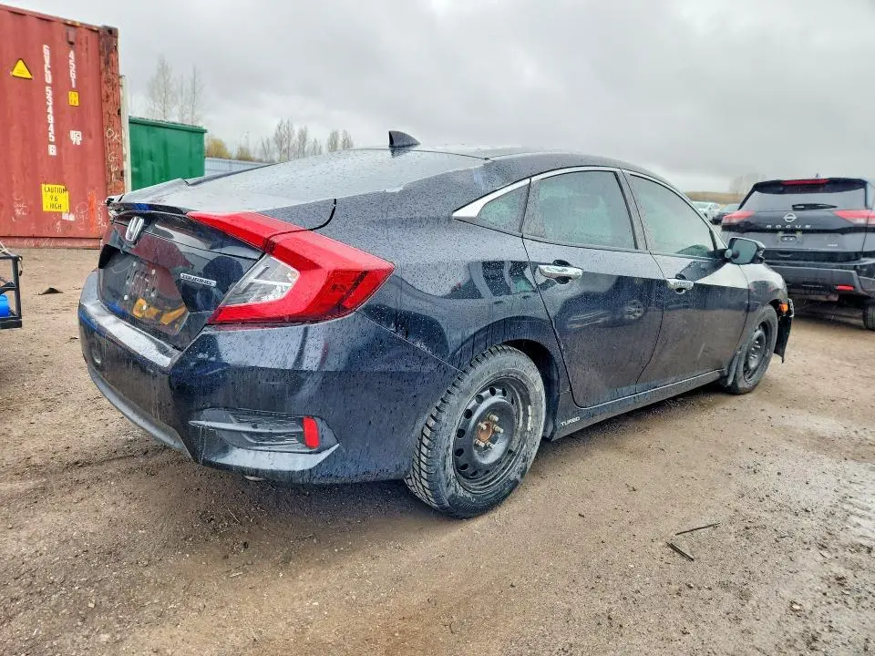 2017 HONDA CIVIC TOURING  