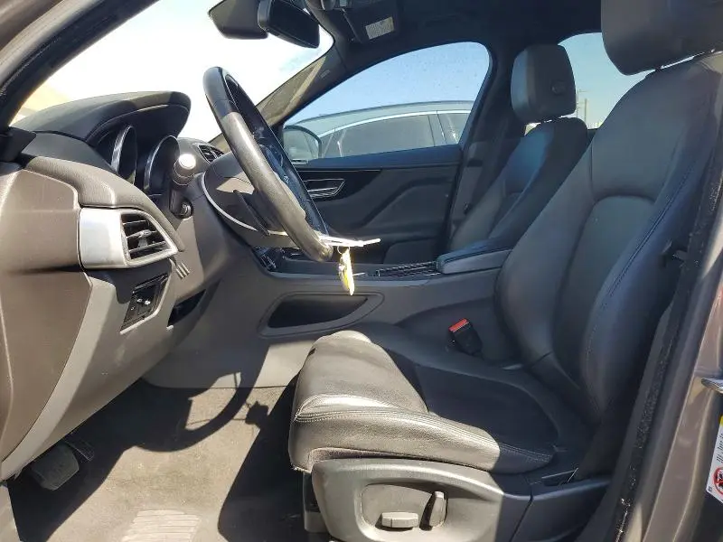 2018 JAGUAR F-PACE PREMIUM  