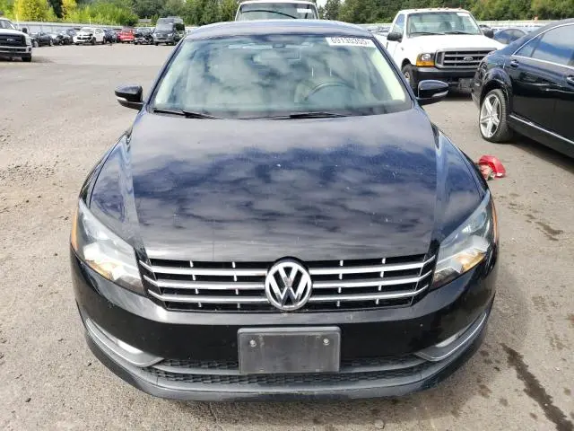 2013 VOLKSWAGEN PASSAT SEL  