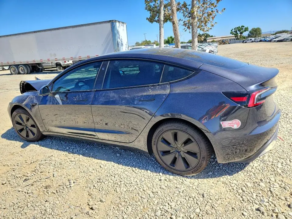 2024 TESLA MODEL 3   