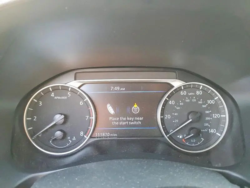2021 NISSAN ALTIMA SV  