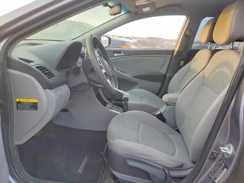 2015 HYUNDAI ACCENT GLS  
