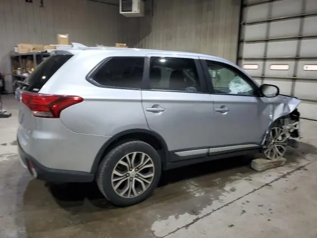 2017 MITSUBISHI OUTLANDER SE  