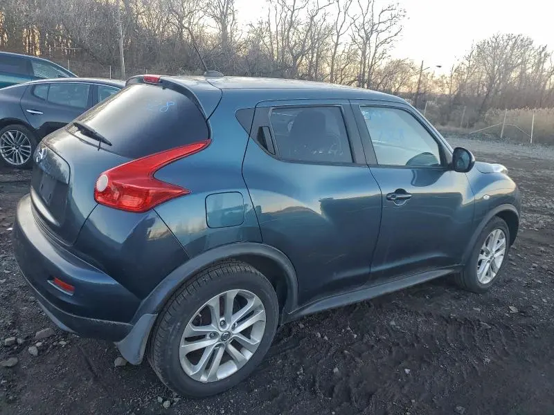 2011 NISSAN JUKE S  