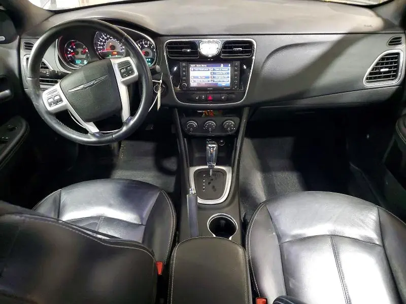 2011 CHRYSLER 200 LIMITED  