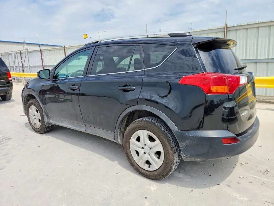 2015 TOYOTA RAV4 LE  
