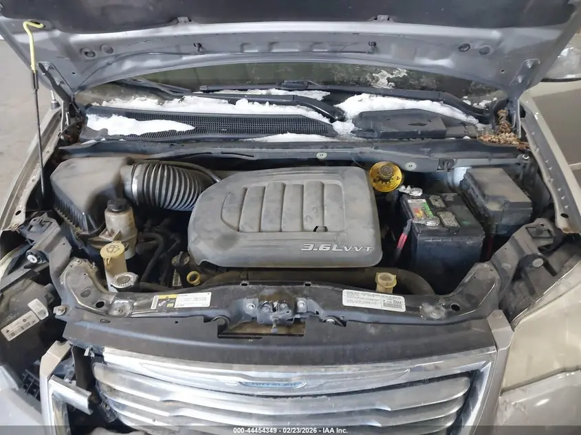 2014 CHRYSLER TOWN & COUNTRY TOURING-L