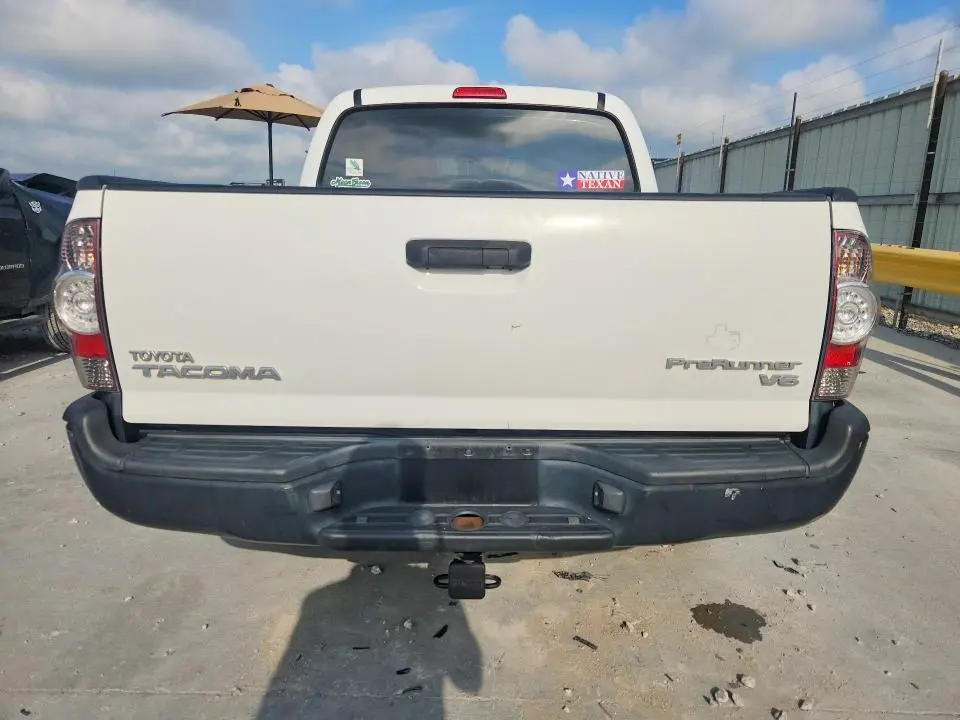 2011 TOYOTA TACOMA DOUBLE CAB PRERUNNER  