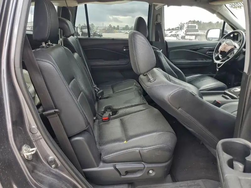 2017 HONDA PILOT TOURING  