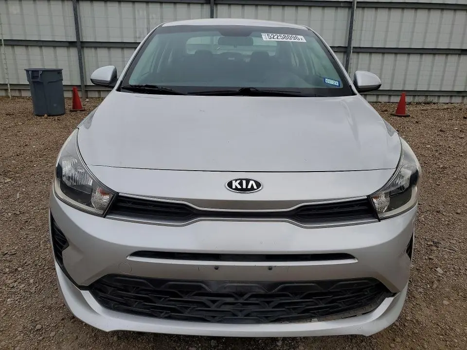 2021 KIA RIO LX  