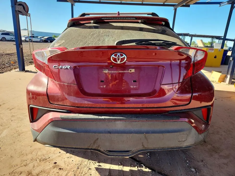 2019 TOYOTA C-HR LE  