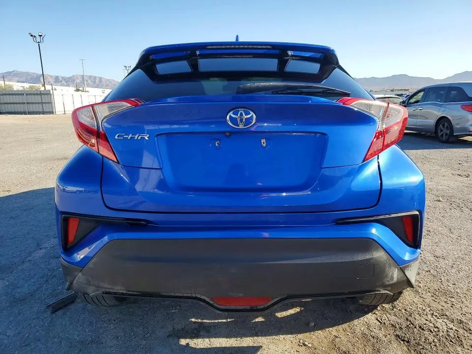 2018 TOYOTA C-HR XLE PREMIUM  