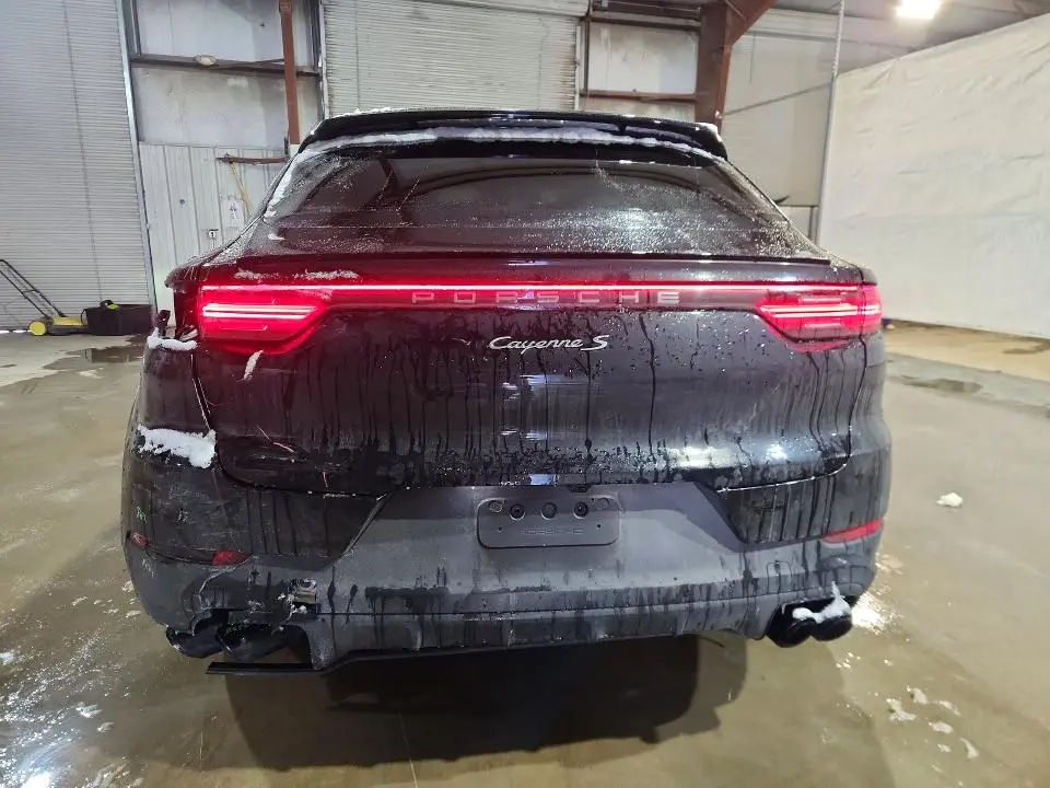 2020 PORSCHE CAYENNE S COUPE  