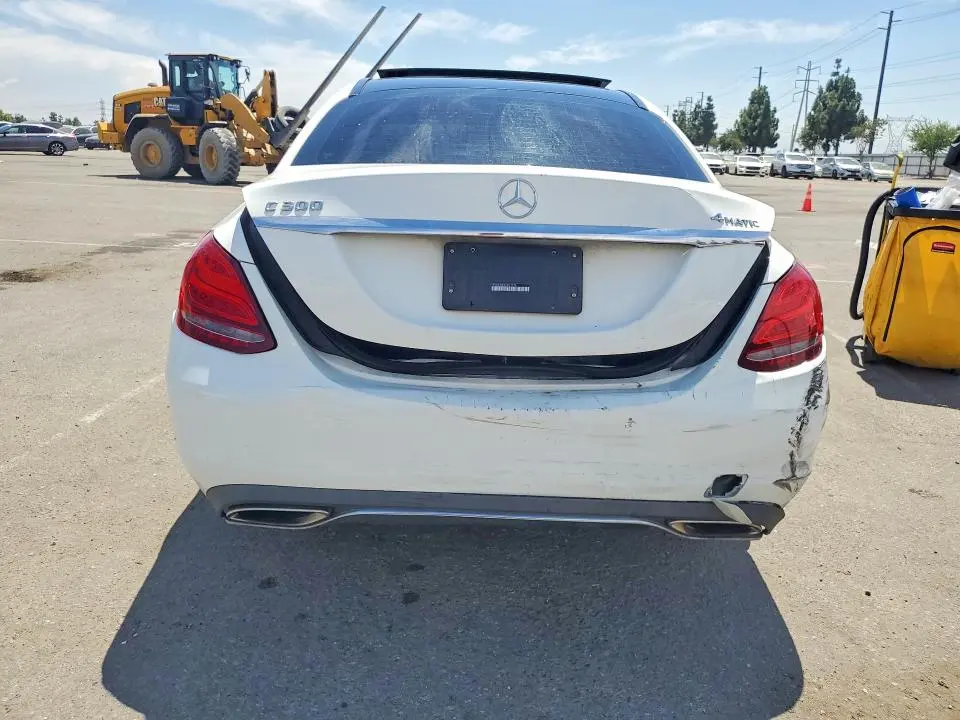 2015 MERCEDES-BENZ C 300 4MATIC  
