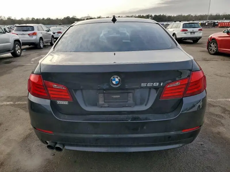 2012 BMW 528 XI  