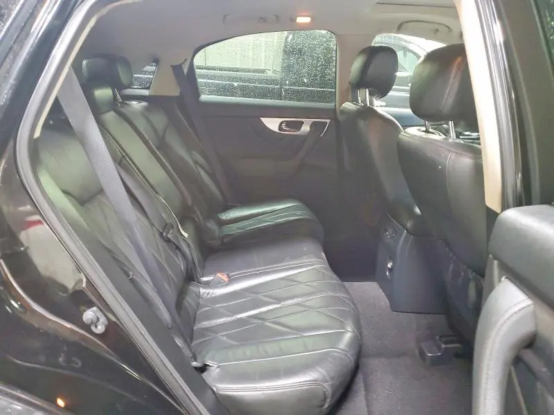 2010 INFINITI FX35 BASE  