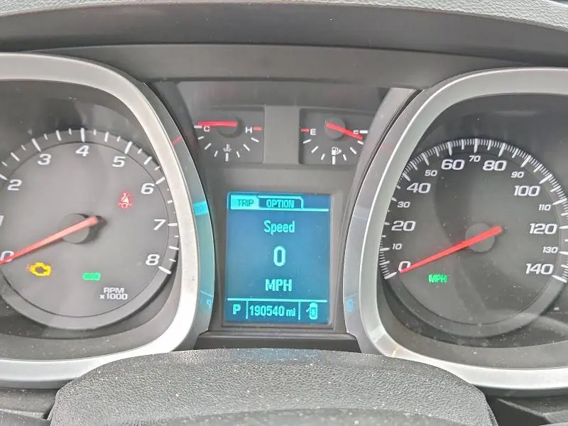 2015 CHEVROLET EQUINOX LT  