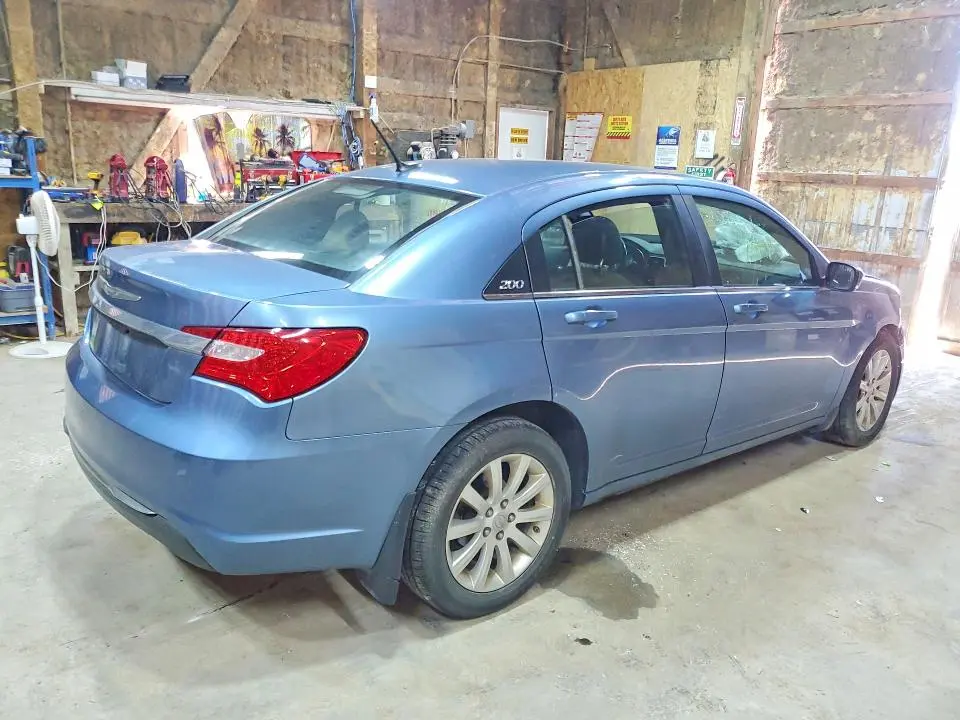 2011 CHRYSLER 200 TOURING  